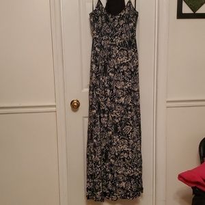 Women's dress